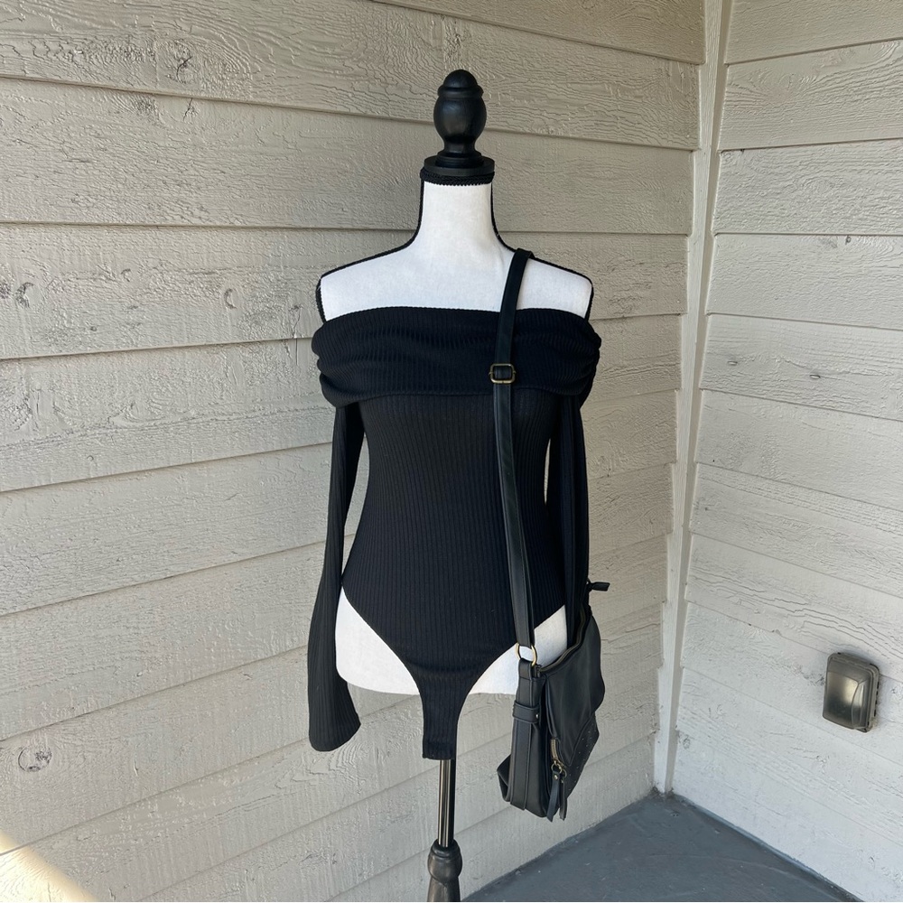 Forever 21 Black Off-Shoulder Bodysuit